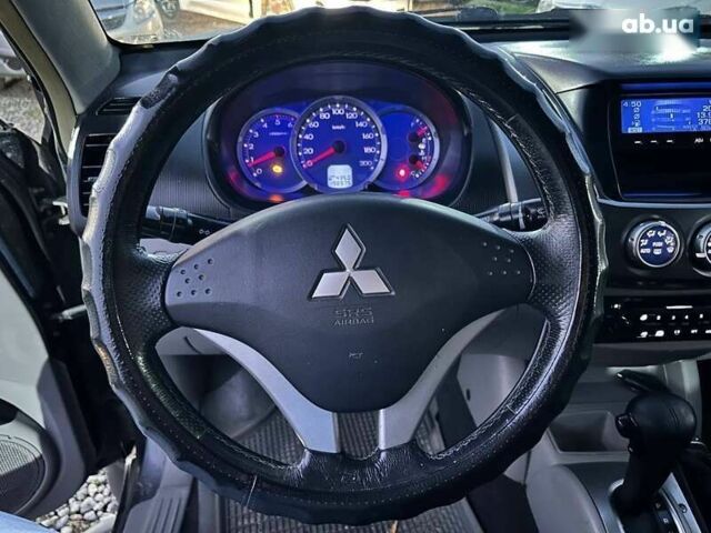 Міцубісі Л 200, об'ємом двигуна 2.5 л та пробігом 199 тис. км за 13500 $, фото 12 на Automoto.ua