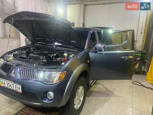 Мицубиси Л 200, объемом двигателя 2.48 л и пробегом 108 тыс. км за 20500 $, фото 13 на Automoto.ua