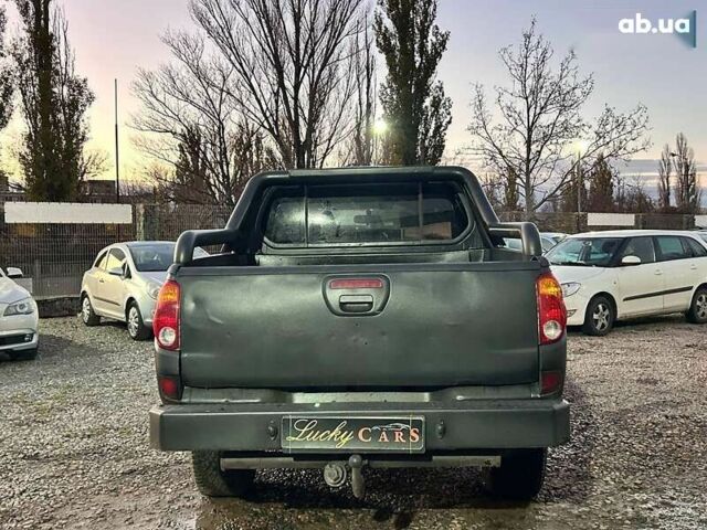 Міцубісі Л 200, об'ємом двигуна 2.5 л та пробігом 199 тис. км за 13500 $, фото 6 на Automoto.ua