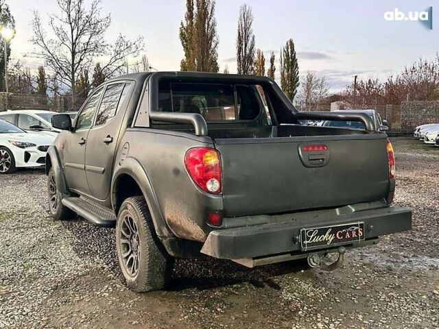 Міцубісі Л 200, об'ємом двигуна 2.5 л та пробігом 199 тис. км за 13500 $, фото 7 на Automoto.ua