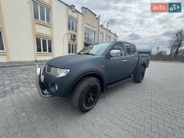 Мицубиси Л 200, объемом двигателя 2.5 л и пробегом 350 тыс. км за 11500 $, фото 17 на Automoto.ua
