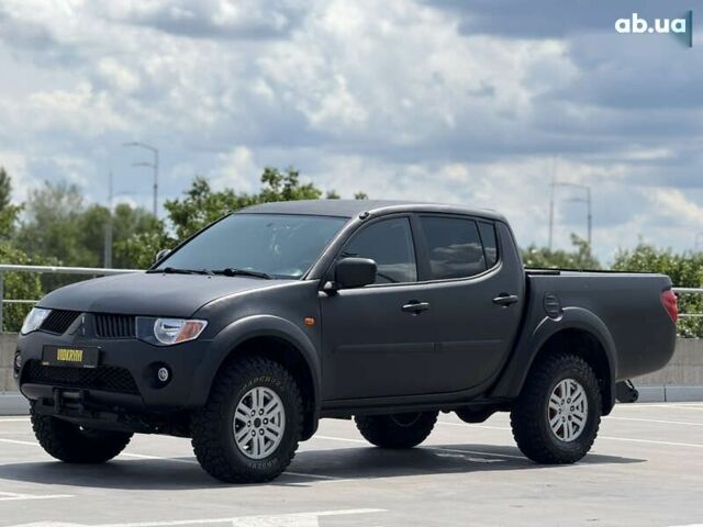 Мицубиси Л 200, объемом двигателя 2.5 л и пробегом 352 тыс. км за 11650 $, фото 13 на Automoto.ua