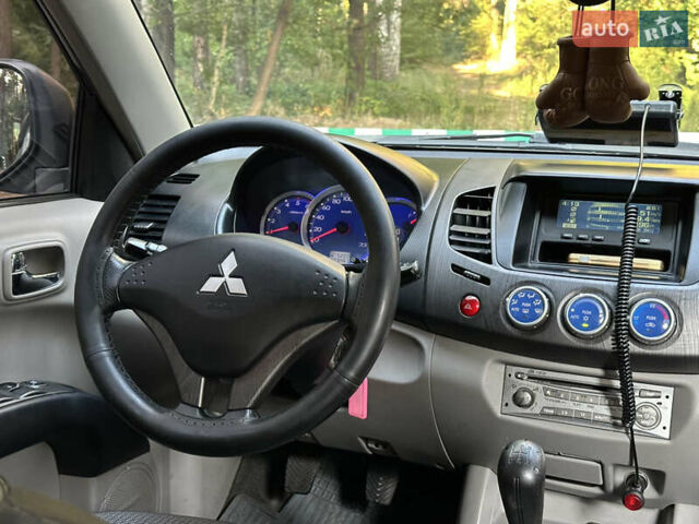 Міцубісі Л 200, об'ємом двигуна 2.5 л та пробігом 323 тис. км за 9999 $, фото 23 на Automoto.ua