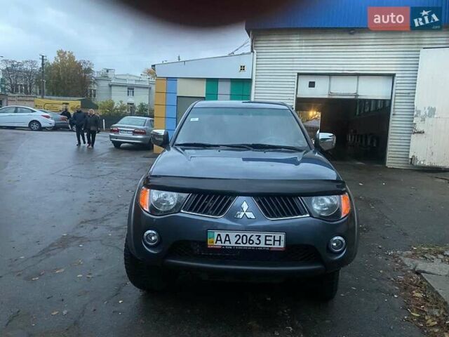 Мицубиси Л 200, объемом двигателя 2.48 л и пробегом 108 тыс. км за 20500 $, фото 1 на Automoto.ua