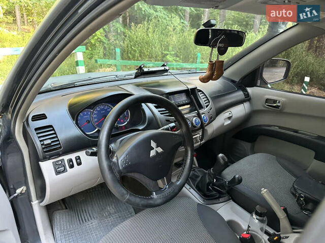 Міцубісі Л 200, об'ємом двигуна 2.5 л та пробігом 323 тис. км за 9999 $, фото 14 на Automoto.ua