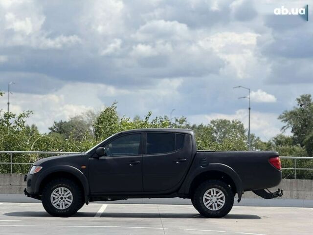 Мицубиси Л 200, объемом двигателя 2.5 л и пробегом 352 тыс. км за 11650 $, фото 10 на Automoto.ua