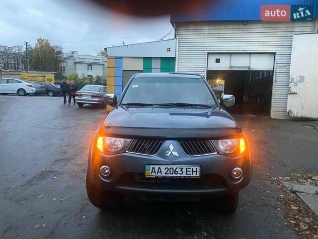 Мицубиси Л 200, объемом двигателя 2.48 л и пробегом 108 тыс. км за 20500 $, фото 7 на Automoto.ua