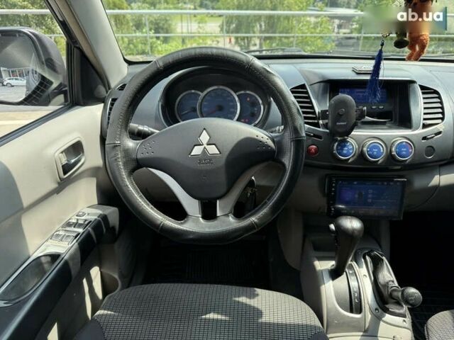Мицубиси Л 200, объемом двигателя 2.5 л и пробегом 352 тыс. км за 11650 $, фото 21 на Automoto.ua