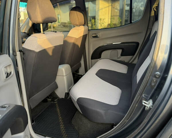 Міцубісі Л 200, об'ємом двигуна 2.5 л та пробігом 117 тис. км за 12800 $, фото 12 на Automoto.ua