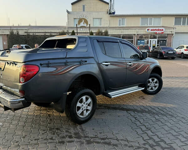 Міцубісі Л 200, об'ємом двигуна 2.5 л та пробігом 117 тис. км за 12800 $, фото 4 на Automoto.ua