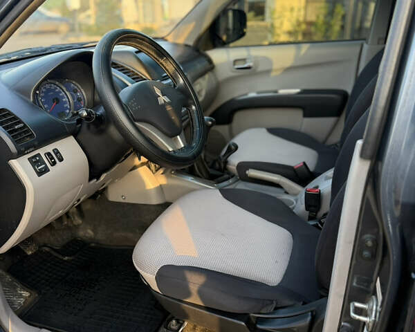 Міцубісі Л 200, об'ємом двигуна 2.5 л та пробігом 117 тис. км за 12800 $, фото 11 на Automoto.ua