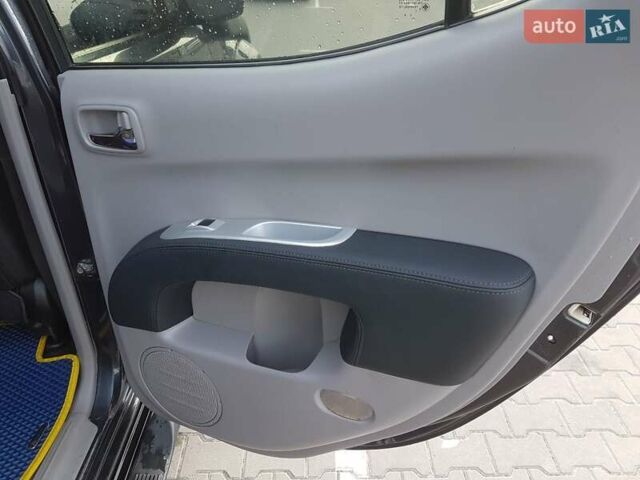 Мицубиси Л 200, объемом двигателя 2.5 л и пробегом 225 тыс. км за 15700 $, фото 7 на Automoto.ua