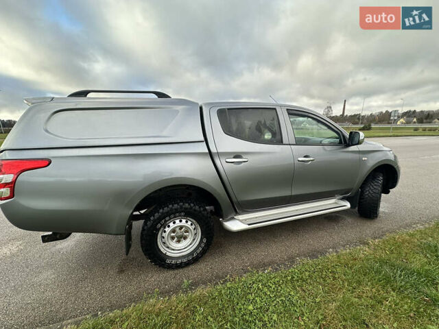 Міцубісі Л 200, об'ємом двигуна 2.44 л та пробігом 190 тис. км за 16043 $, фото 8 на Automoto.ua