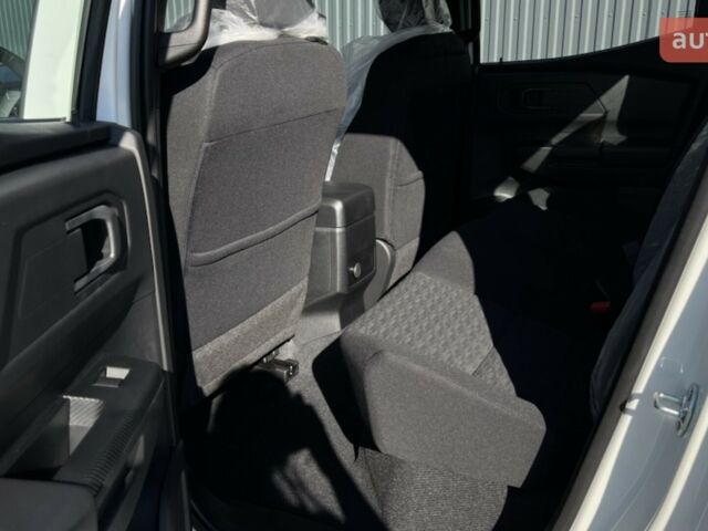 Мицубиси Л 200, объемом двигателя 2.44 л и пробегом 0 тыс. км за 41894 $, фото 20 на Automoto.ua