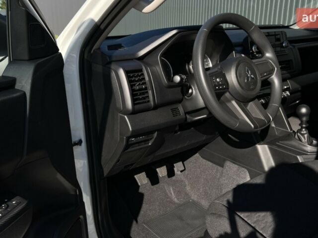 Мицубиси Л 200, объемом двигателя 2.44 л и пробегом 0 тыс. км за 41894 $, фото 21 на Automoto.ua