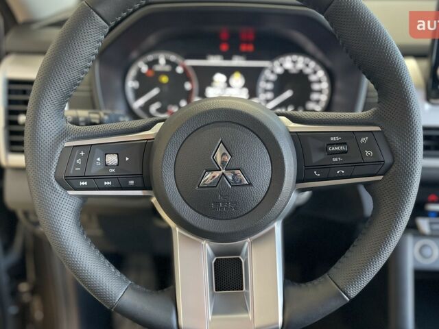 Мицубиси Л 200, объемом двигателя 2.44 л и пробегом 0 тыс. км за 47097 $, фото 33 на Automoto.ua