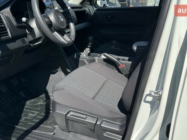 Міцубісі Л 200, об'ємом двигуна 2.44 л та пробігом 0 тис. км за 43337 $, фото 15 на Automoto.ua