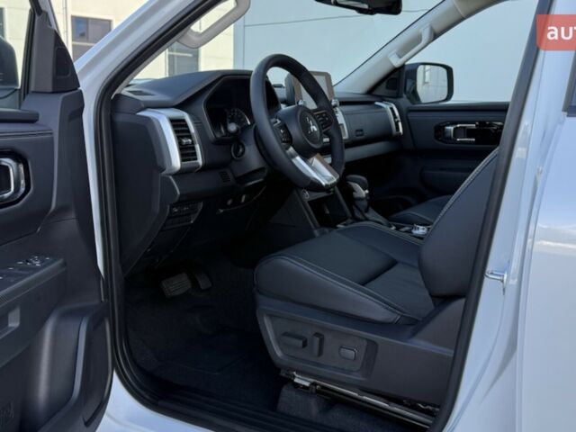 Мицубиси Л 200, объемом двигателя 2.44 л и пробегом 0 тыс. км за 53413 $, фото 15 на Automoto.ua