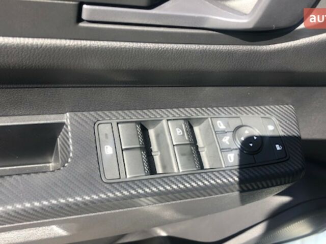 Мицубиси Л 200, объемом двигателя 2.44 л и пробегом 0 тыс. км за 44227 $, фото 16 на Automoto.ua