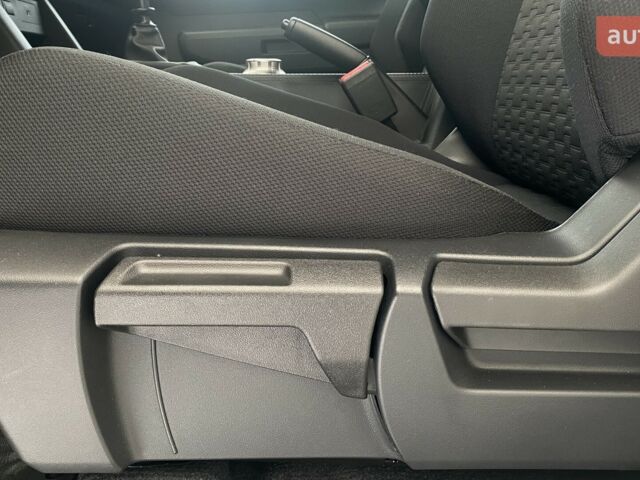 Мицубиси Л 200, объемом двигателя 2.44 л и пробегом 0 тыс. км за 43245 $, фото 24 на Automoto.ua