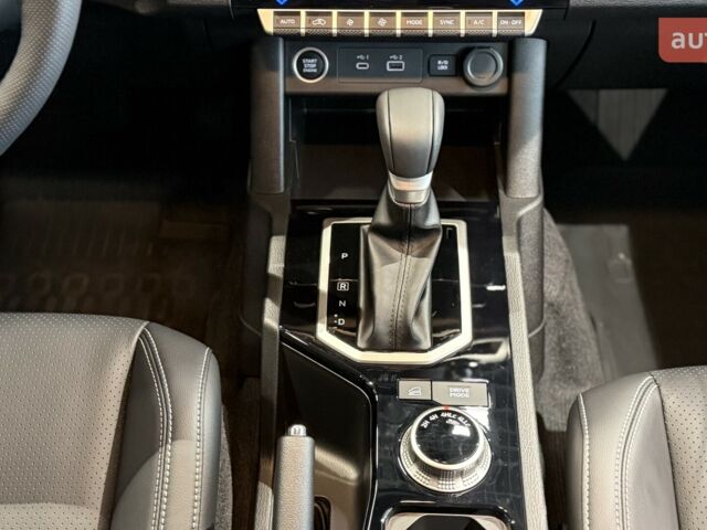 купить новое авто Мицубиси Л 200 2025 года от официального дилера Автоцентр AUTO.RIA Мицубиси фото