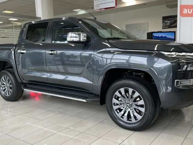 Мицубиси Л 200, объемом двигателя 2.44 л и пробегом 0 тыс. км за 47097 $, фото 5 на Automoto.ua