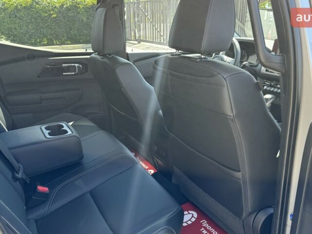 купити нове авто Міцубісі Л 200 2025 року від офіційного дилера Mitsubishi Motors Чернівці Міцубісі фото