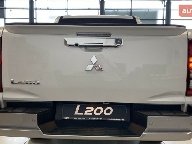 Мицубиси Л 200, объемом двигателя 2.44 л и пробегом 0 тыс. км за 53154 $, фото 25 на Automoto.ua