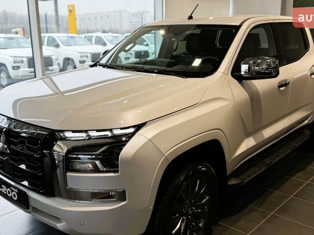 купить новое авто Мицубиси Л 200 2025 года от официального дилера Автоцентр AUTO.RIA Мицубиси фото