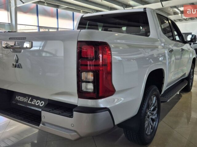 купить новое авто Мицубиси Л 200 2025 года от официального дилера Ньютон Авто Місто Мицубиси фото