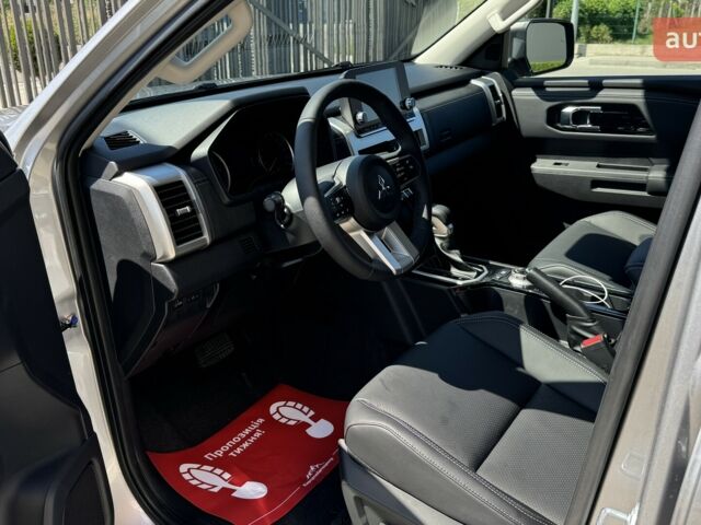 купити нове авто Міцубісі Л 200 2025 року від офіційного дилера Mitsubishi Motors Чернівці Міцубісі фото