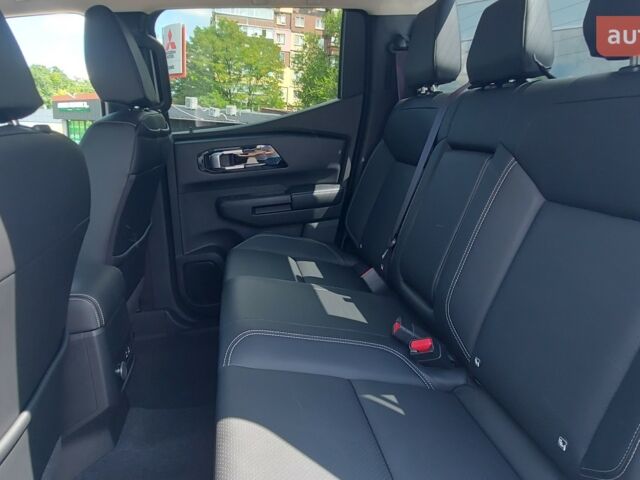 Мицубиси Л 200 2025 в Днепре (Днепропетровске) на Automoto.ua Мицубиси Л 200, объемом двигателя 2.44 л и пробегом 0 тыс. км за 52358 $, фото 13 на Automoto.ua