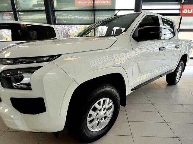 Мицубиси Л 200, объемом двигателя 2.44 л и пробегом 0 тыс. км за 43245 $, фото 3 на Automoto.ua