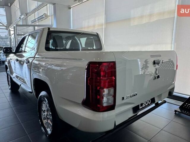 купить новое авто Мицубиси Л 200 2025 года от официального дилера Mitsubishi Арма Моторс Мицубиси фото