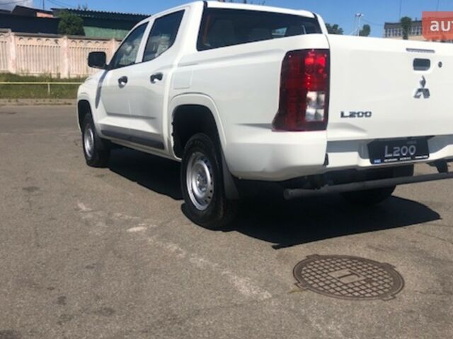 Мицубиси Л 200, объемом двигателя 2.44 л и пробегом 0 тыс. км за 44227 $, фото 9 на Automoto.ua