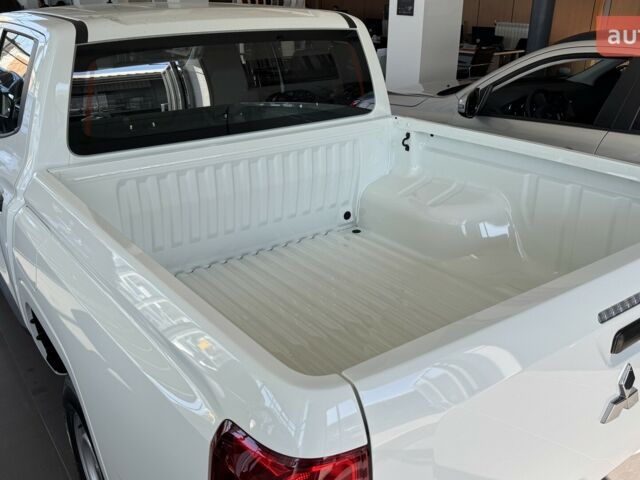 Мицубиси Л 200, объемом двигателя 2.44 л и пробегом 0 тыс. км за 44163 $, фото 13 на Automoto.ua