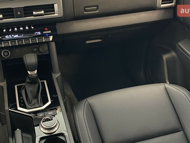 Мицубиси Л 200, объемом двигателя 2.44 л и пробегом 0 тыс. км за 53154 $, фото 9 на Automoto.ua