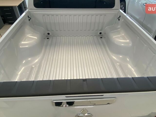 Мицубиси Л 200, объемом двигателя 2.44 л и пробегом 0 тыс. км за 53154 $, фото 29 на Automoto.ua