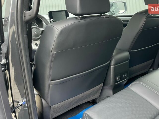 Мицубиси Л 200 2025 года купить новое авто Мицубиси Л 200 2025 года от официального дилера Mitsubishi Motors Чернівці Мицубиси фото