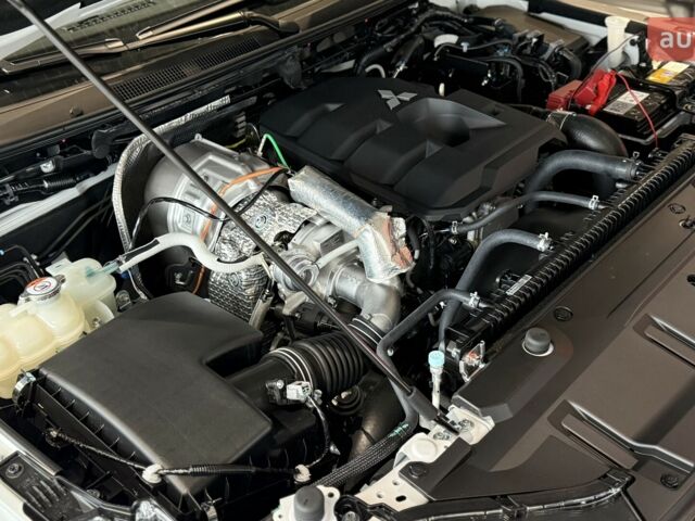 купить новое авто Мицубиси Л 200 2025 года от официального дилера Автоцентр AUTO.RIA Мицубиси фото