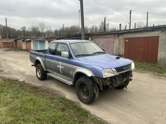 Сірий Міцубісі Л 200, об'ємом двигуна 2.5 л та пробігом 199 тис. км за 2500 $, фото 1 на Automoto.ua