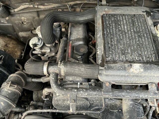 Серый Мицубиси Л 200, объемом двигателя 2.2 л и пробегом 200 тыс. км за 3550 $, фото 5 на Automoto.ua