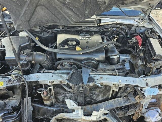 Сірий Міцубісі Л 200, об'ємом двигуна 0 л та пробігом 200 тис. км за 5000 $, фото 6 на Automoto.ua