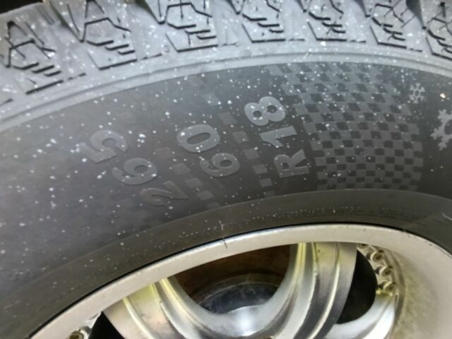 Серый Мицубиси Л 200, объемом двигателя 2.5 л и пробегом 270 тыс. км за 11800 $, фото 23 на Automoto.ua