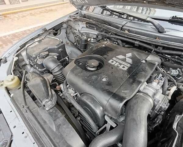 Сірий Міцубісі Л 200, об'ємом двигуна 2.48 л та пробігом 295 тис. км за 10999 $, фото 37 на Automoto.ua