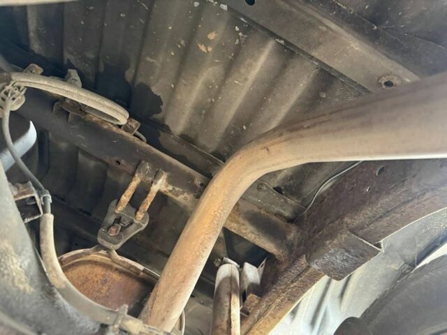 Серый Мицубиси Л 200, объемом двигателя 0 л и пробегом 140 тыс. км за 6500 $, фото 7 на Automoto.ua