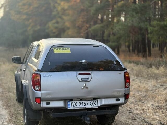 Міцубісі Л 200 2008 у Изюме на Automoto.ua Сірий Міцубісі Л 200, об'ємом двигуна 0 л та пробігом 268 тис. км за 9800 $, фото 4 на Automoto.ua