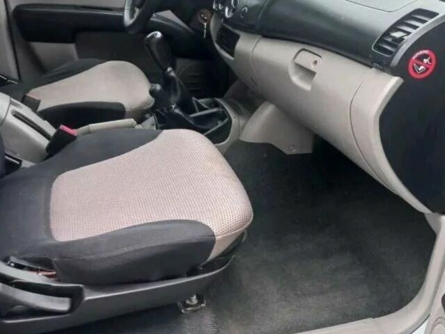 Сірий Міцубісі Л 200, об'ємом двигуна 2.5 л та пробігом 218 тис. км за 2800 $, фото 8 на Automoto.ua