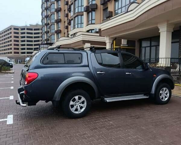 Сірий Міцубісі Л 200, об'ємом двигуна 2.5 л та пробігом 300 тис. км за 12300 $, фото 28 на Automoto.ua