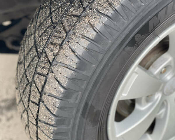 Міцубісі Л 200 2008 у Житомирі на Automoto.ua Сірий Міцубісі Л 200, об'ємом двигуна 2.48 л та пробігом 268 тис. км за 11300 $, фото 16 на Automoto.ua